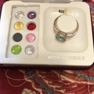 Women’s interchangeable ring set.
